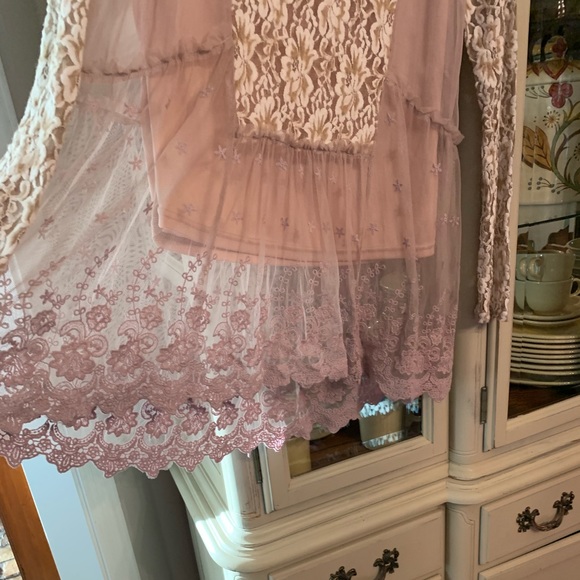 Anthropologie Ryu blush Lace layered Boho Shabby Chic Tunic Top Blouse S - Picture 4 of 7